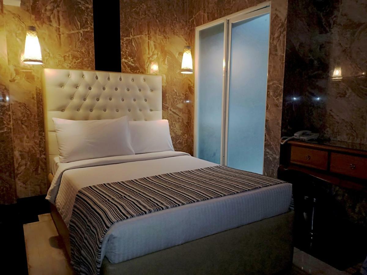Belgian Suites 마닐라 외부 사진