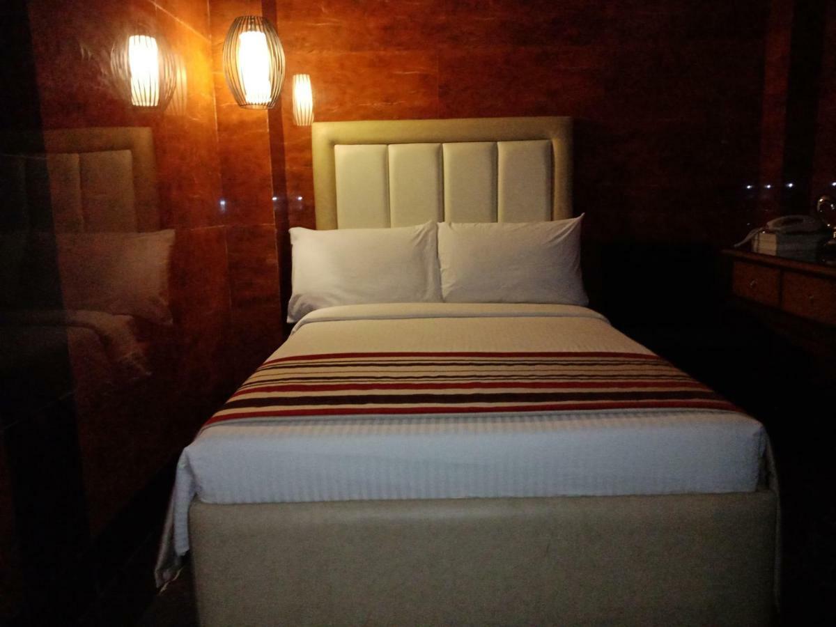 Belgian Suites 마닐라 외부 사진